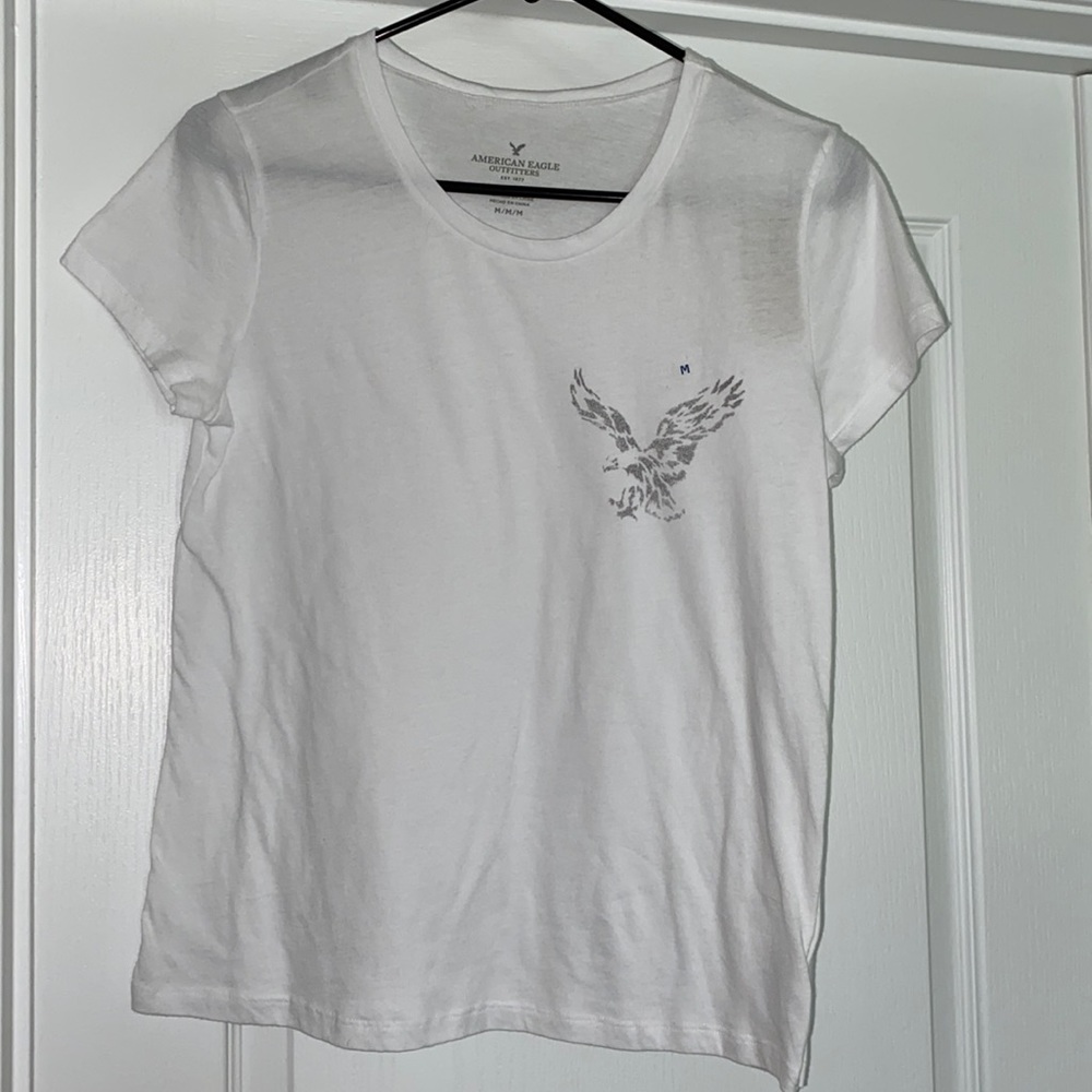 American Eagle 🦅 Outfitters White T